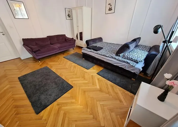 Fantastic Waw - Kp69 Room - C